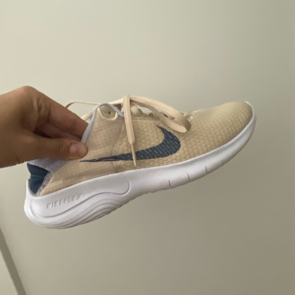 Brand new beige Nike running shoes